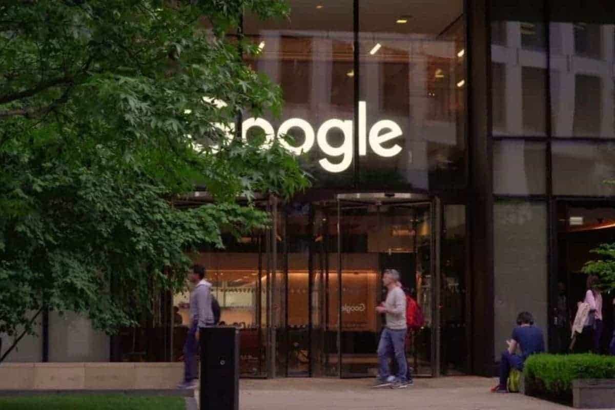 مدیر عامل گوگل بر جستجو و هوش مصنوعی تمرکز خواهد کرد - چیکاو