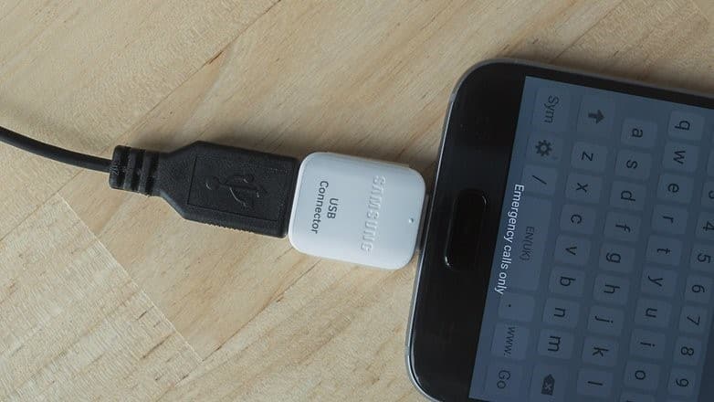 برای اتصال هارد اکسترنال به گوشی، تبلت و یا سایر دستگاه‌های اندرویدی، باید وسیله‌ی شما با استاندارد USB OTG سازگار باشد - چیکاو