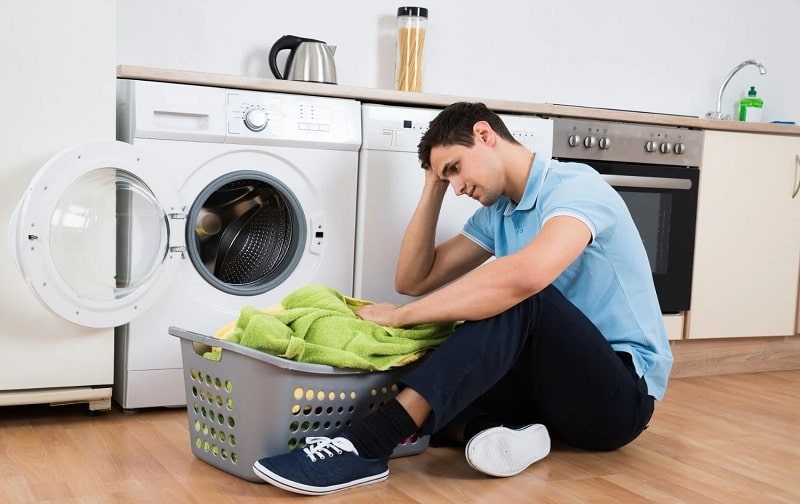 علت تخلیه نشدن آب در ماشین لباسشویی چیست؟