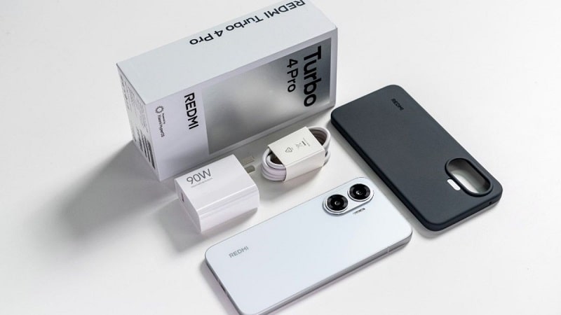 ردمی Turbo 4 پرو با تراشه Snapdragon 8s Gen 4 و باتری 7,550mAh از راه می‌رسد! - چیکاو
