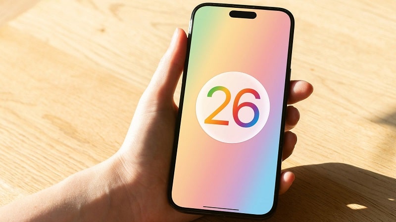 عنوان پیشنهادی: آشنایی با ۱۰ ویژگی فوق‌العاده iOS 26 که همین حالا باید ببینید! - چیکاو