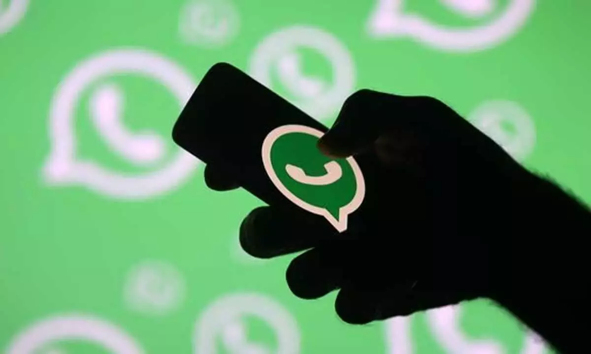 قابلیت جدید واتساپ: امکان وارد کردن عکس پروفایل از فیسبوک و اینستاگرام - چیکاو