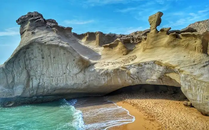 با جاهای دیدنی اطراف عسلویه آشنا شوید