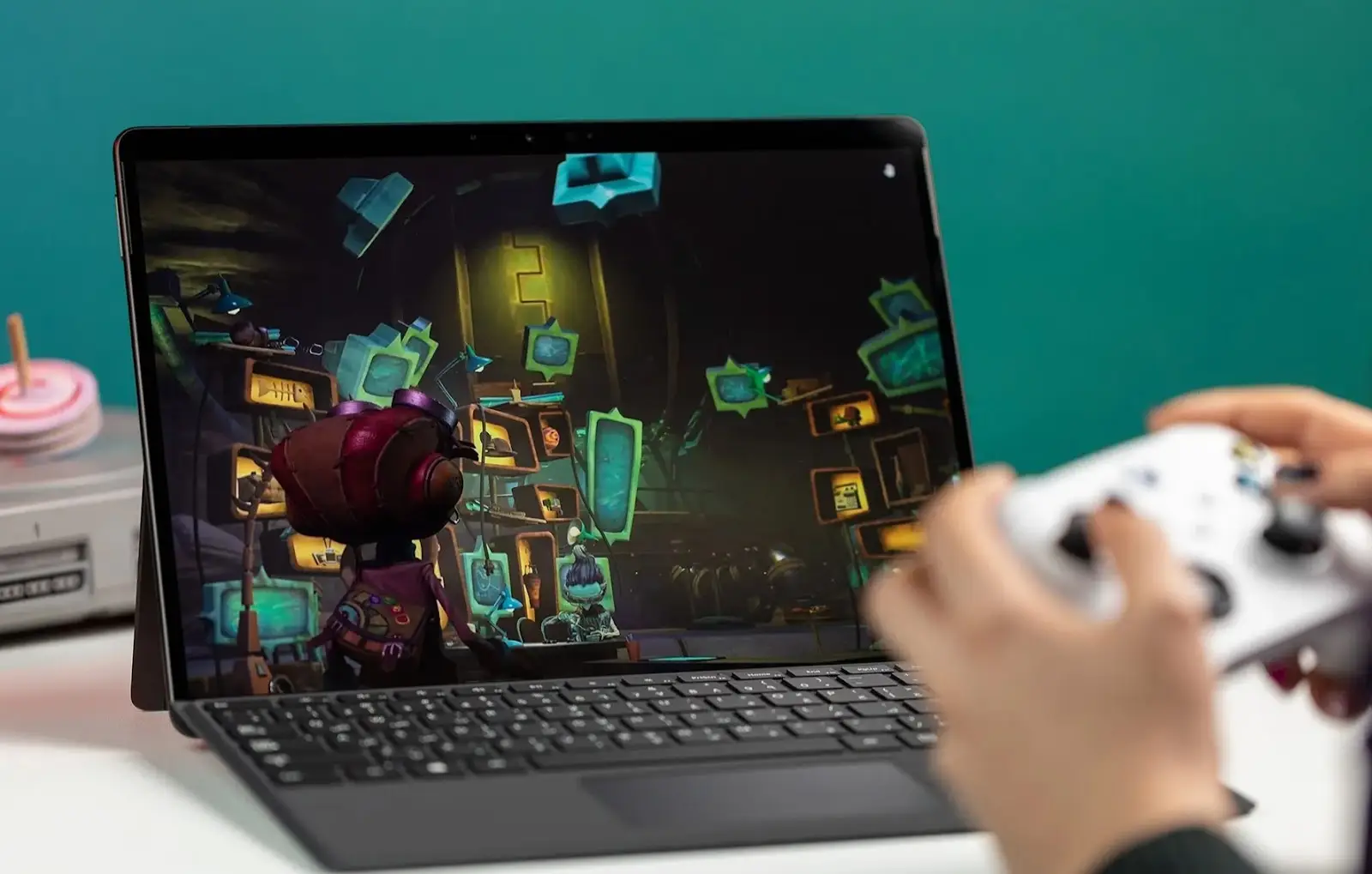 تست گیمینگ سرفیس پرو 11