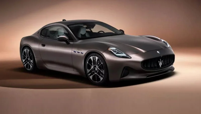 معرفی مشخصات 5 خودروی اسپرت برتر مازراتی در سال ۲۰۲۵ - چیکاو