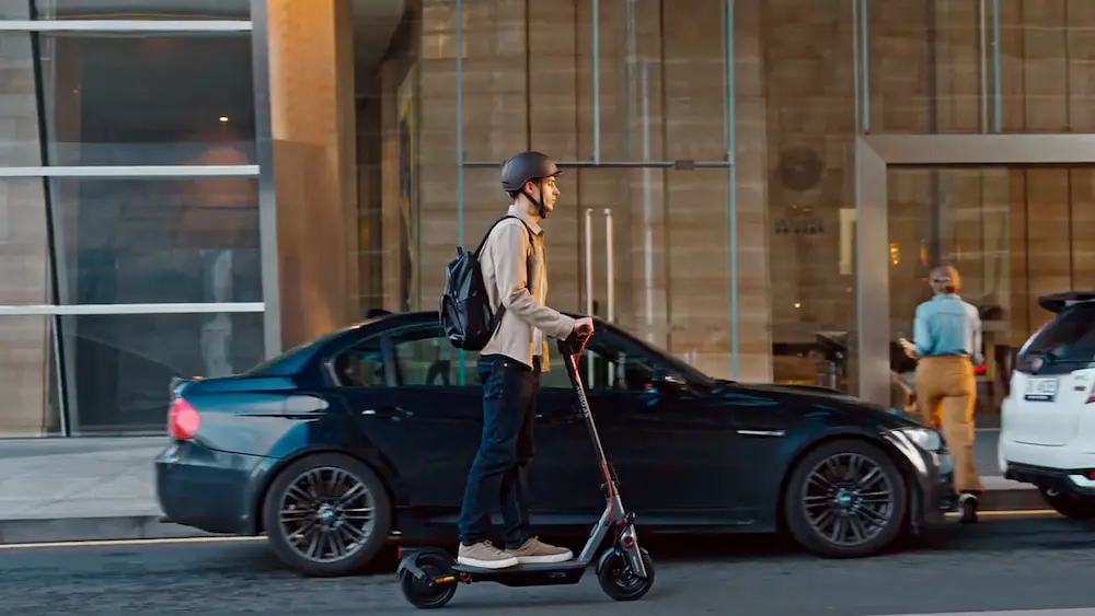 اسکوتر برقی