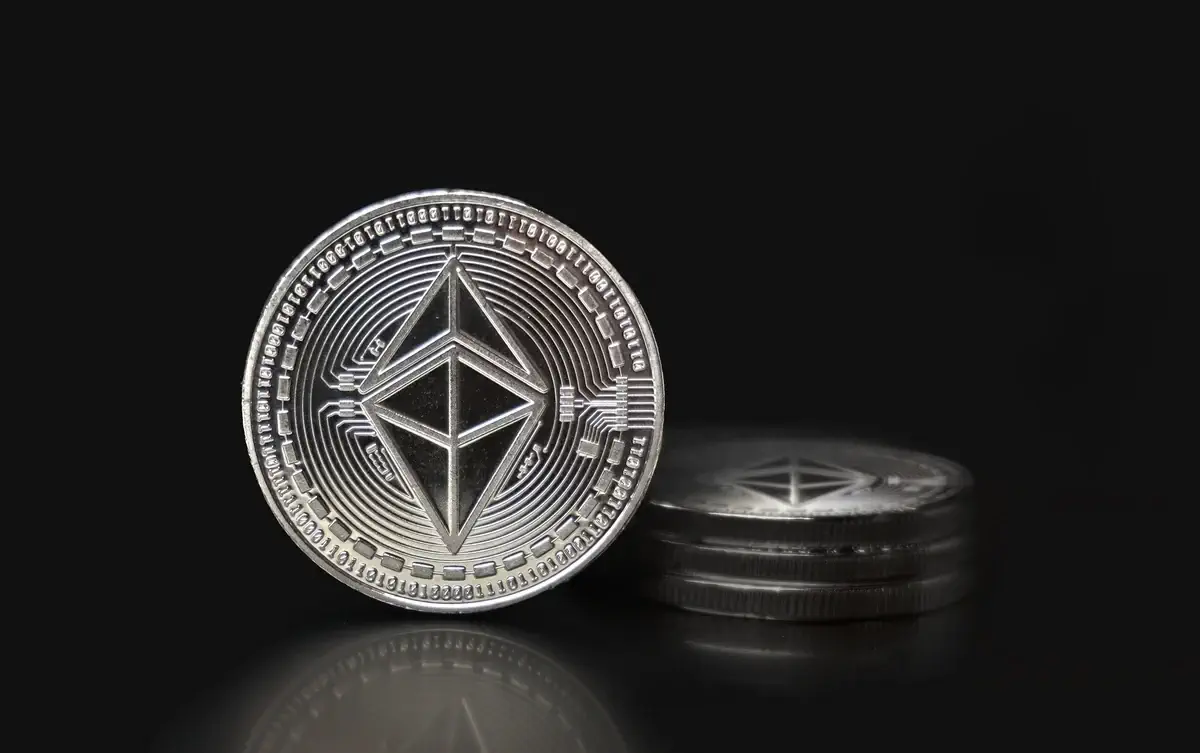 خروج بیسابقه 912 میلیون دلار از صندوقهای ETF اتریوم در یک هفته! - چیکاو