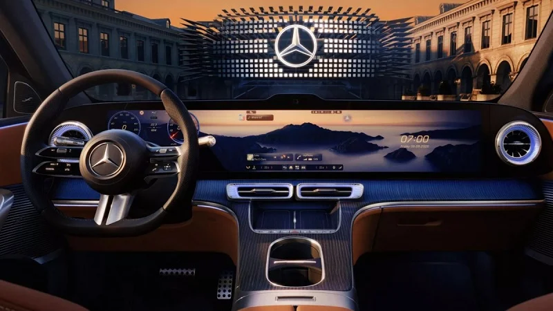مرسدس GLC الکتریکی با صفحه‌نمایش یکپارچه در سراسر داشبورد معرفی شد - چیکاو