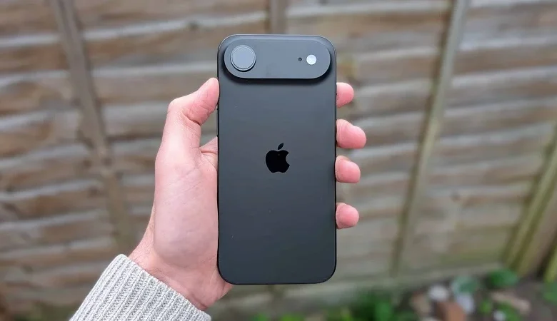 گزارش جدید: اپل تولید iPhone Air را کاهش نداده است! - چیکاو