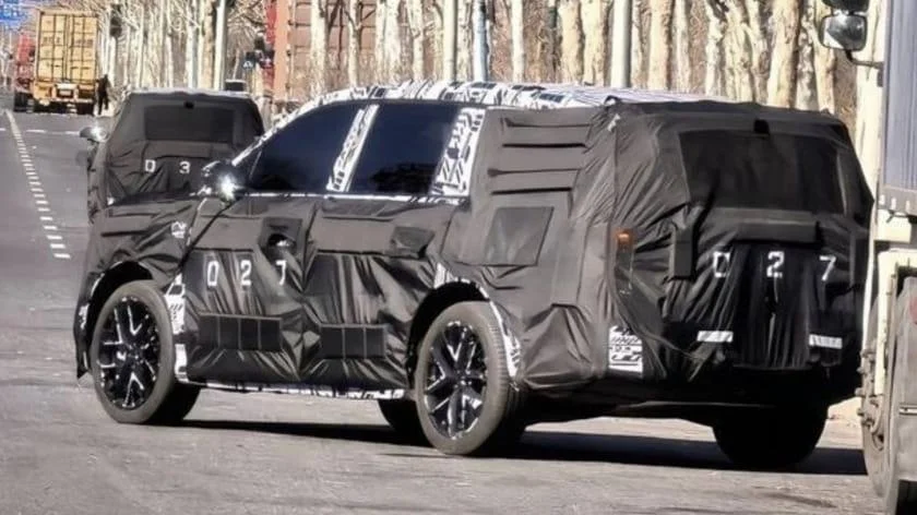 انتشار تصاویر جدید از خودروی برقی YU9 شیائومی در تست ارتفاعات بالا! - چیکاو