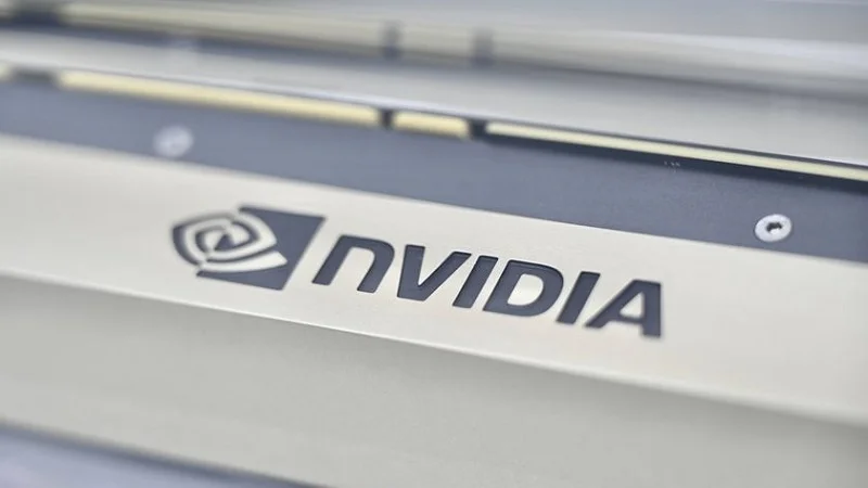 سقوط سهم انویدیا در بازار چین از 95 درصد به صفر؛ قربانی محدودیت‌های صادراتی آمریکا! - چیکاو