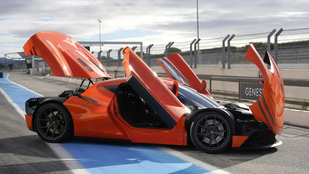 Genesis Magma GT و X Gran Equator: عملکرد و لوکس کرهای - چیکاو