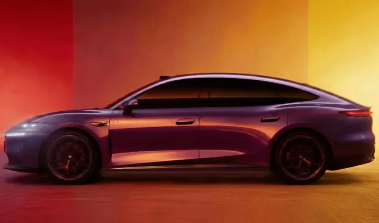 امجی از سدان برقی جدید خود با طراحی فستبک و الهام از پورشه رونمایی کرد - چیکاو