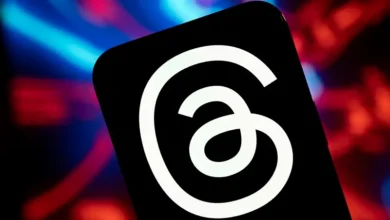 تردز در حال آزمایش استیکرهای متحرک در پست‌هاست - چیکاو