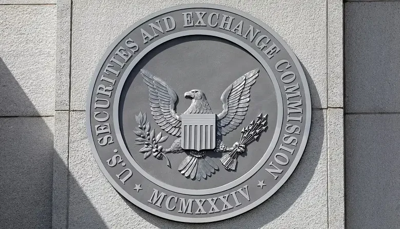 نبرد نظارتی والاستریت و دنیای کریپتو در SEC درباره آینده مقررات ارز دیجیتال - چیکاو