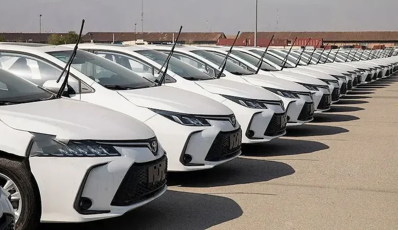 قیمت روز خودرو در بازار آزاد | جهش دوباره قیمتها در 18 خرداد - چیکاو